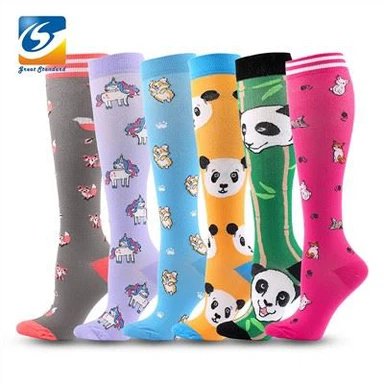 Cov poj niam muaj yeeb yuj lub hauv caug siab thom khwm