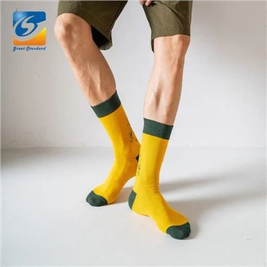 Kev lom zem Novelty Socks