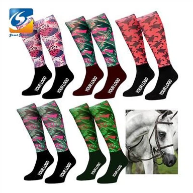 Poj niam Nees khau looj plab hlaub